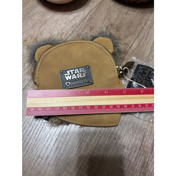 Loungefly Star Wars Ewok zip coin purse - Picture 3 of 8